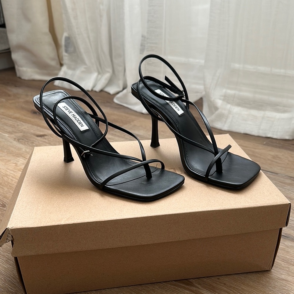 Steve Madden Black Strappy Heels
